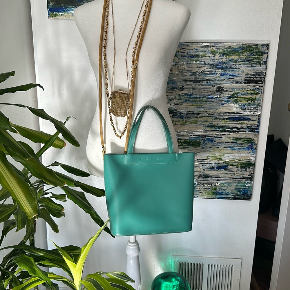 La Marthe Bucket